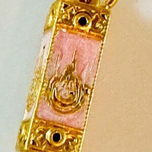 Elegant Pink and Gold Pendant